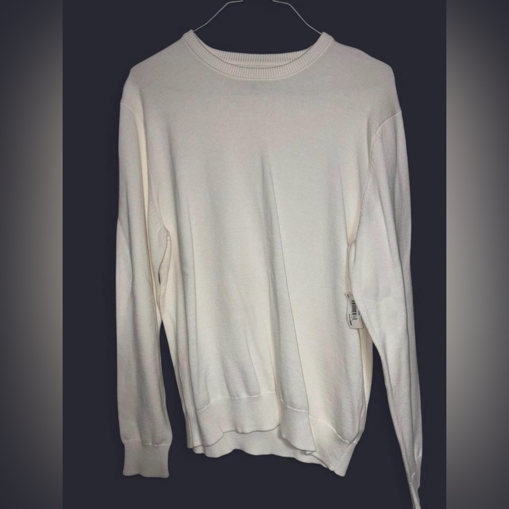 Amazon White Men's Crew Neck Sweater